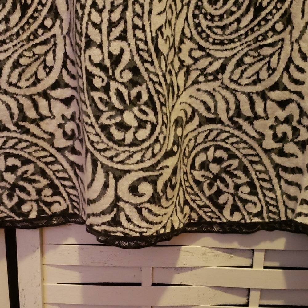 Peruvian Connection Black and White Paisley Skirt Size M - Picture 4 of 5